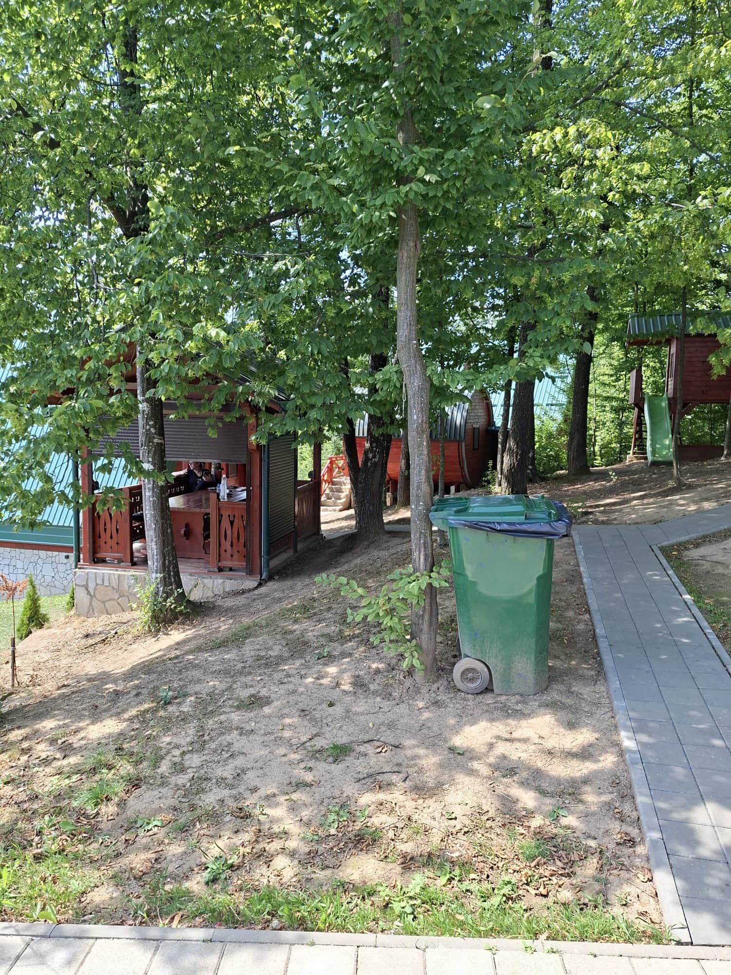 Vila Dobar Pogled - okolina kompleksa 7